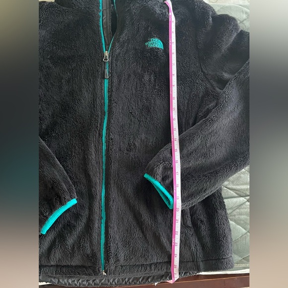 EUC The North Face Osito Jacket. Black with teal accents. Size XL - Picture 5 of 9